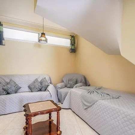 Casa Rosa Дом отдыха Алвор